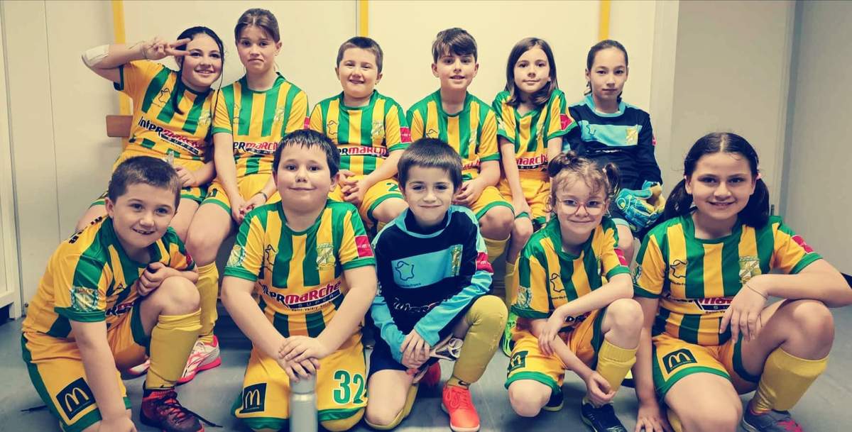 Actualité U8 U9 U8F à U11F Plateau FA J3 Un club