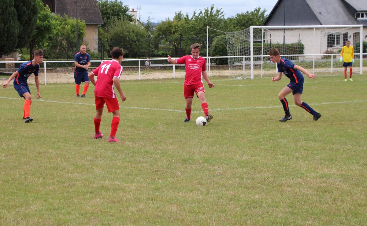 Album 21 08 2022 Aisne Javron Chantrigné Amical club Football