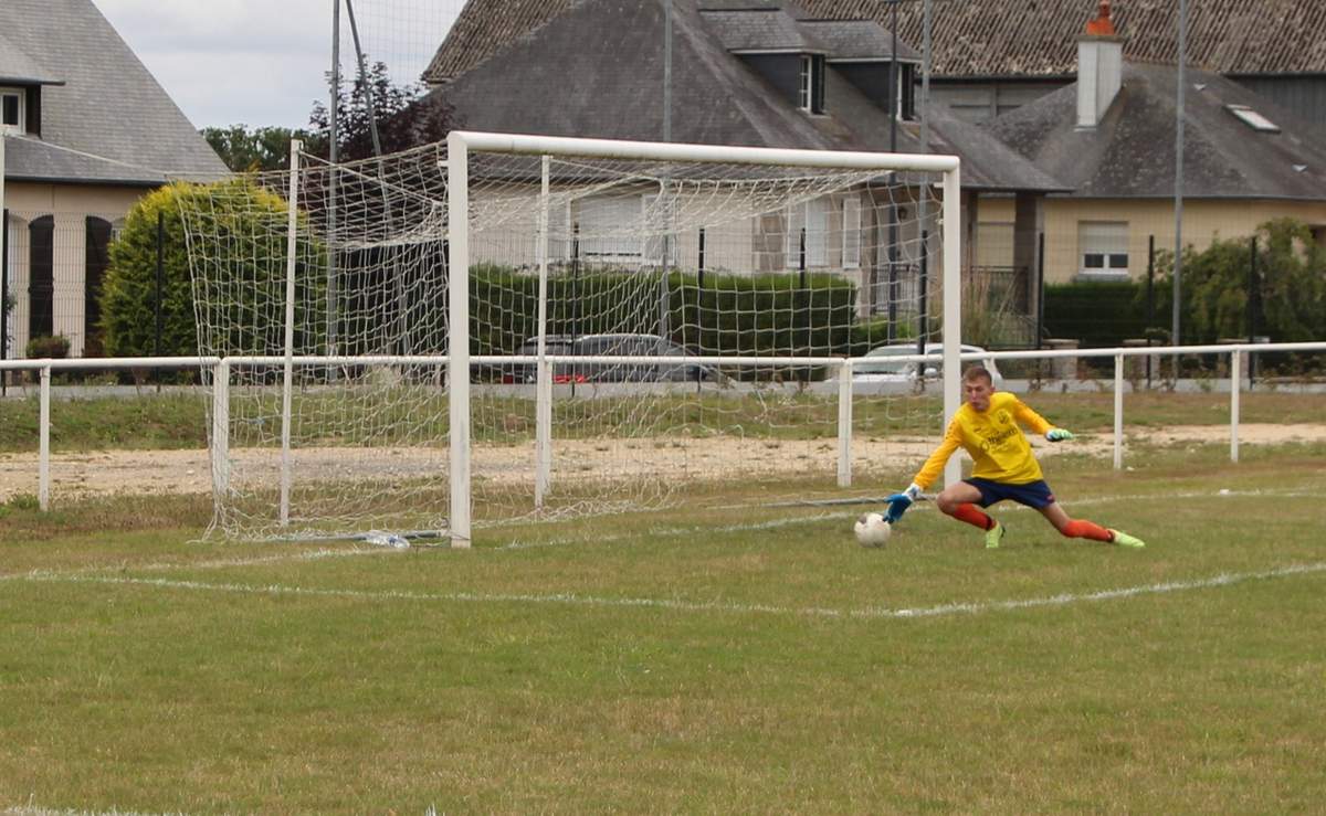 Album 21 08 2022 Aisne Javron Chantrigné Amical club Football