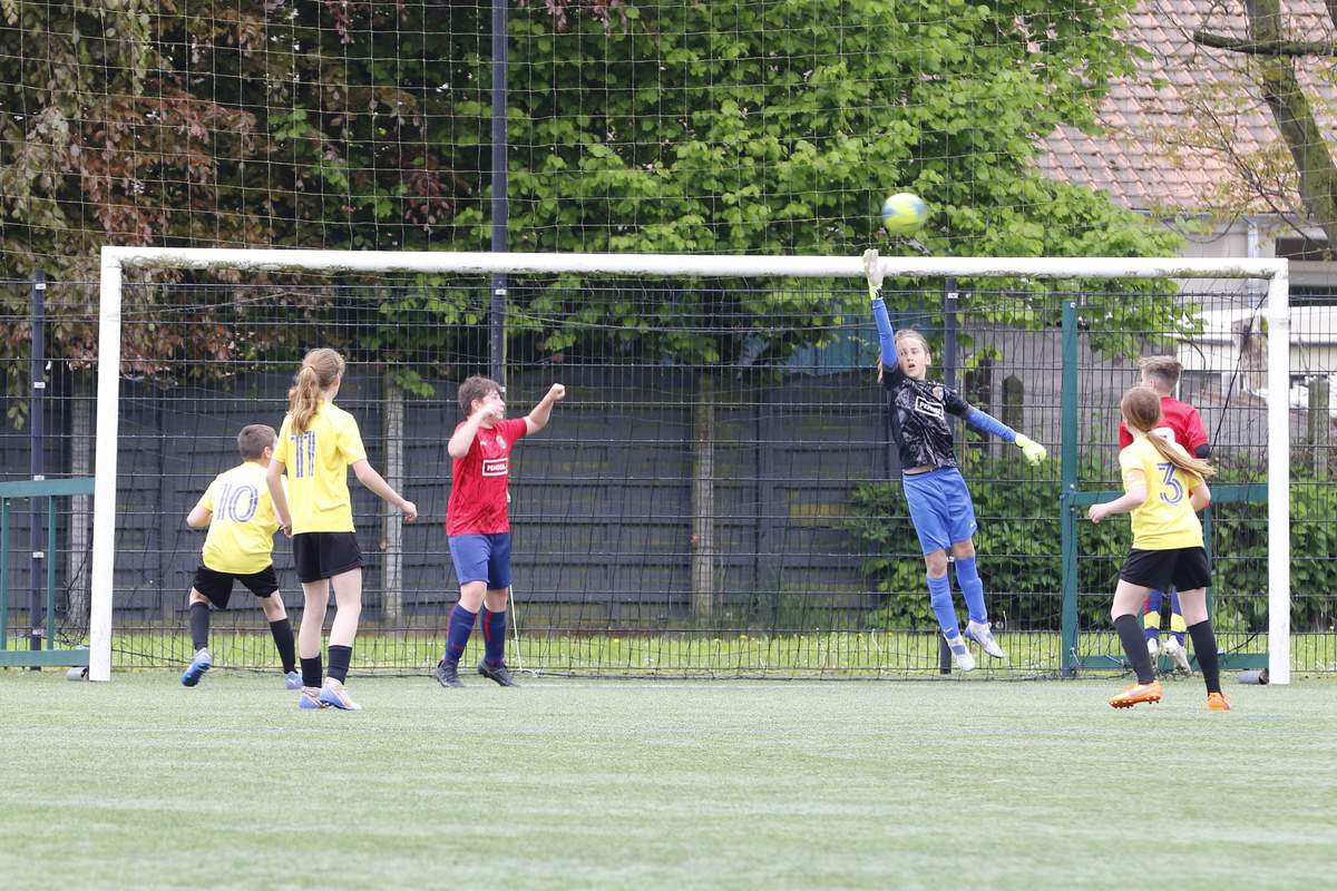 Album Tournoi U U Bernard Leroy Mai Club Football