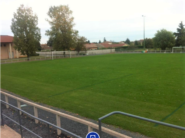 Terrain Stade Municipal Quincieux Club Football Sa Ne Mont D Or Footeo