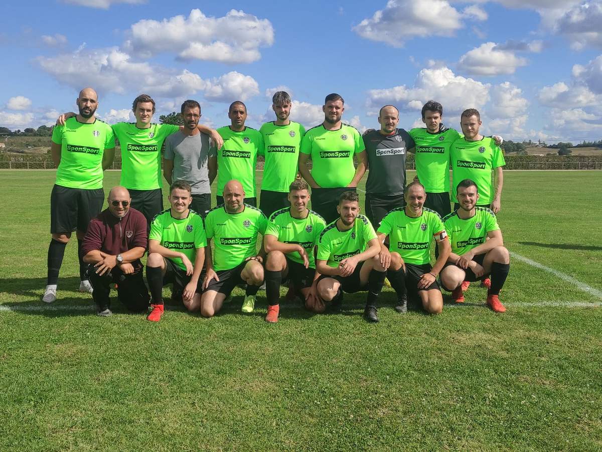 Album - Photos Seniors B Contre La Réole FC 2 - Club Football FC Vallée ...