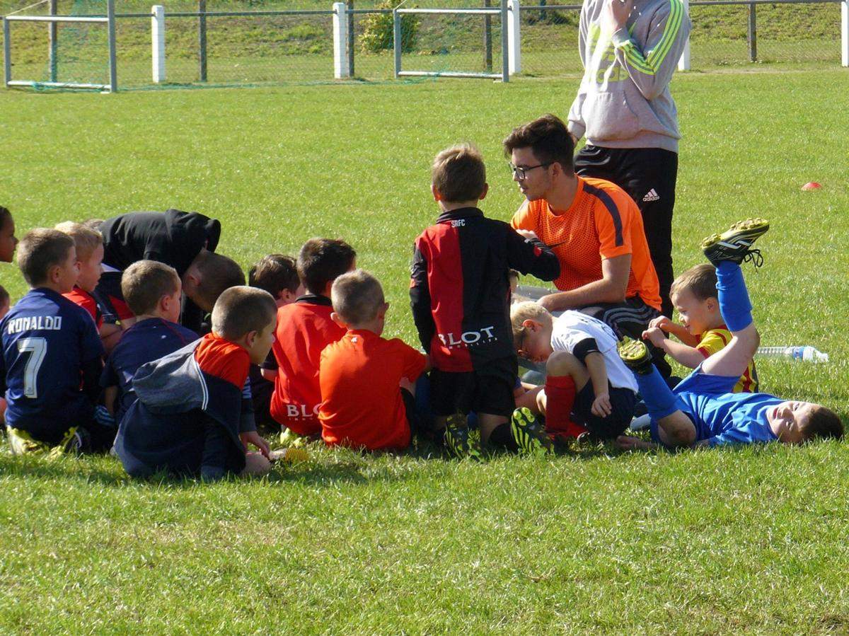 Actualité Rentrée Du Football U6 U7 Club Football Ja Pipriac Football Footeo 0666