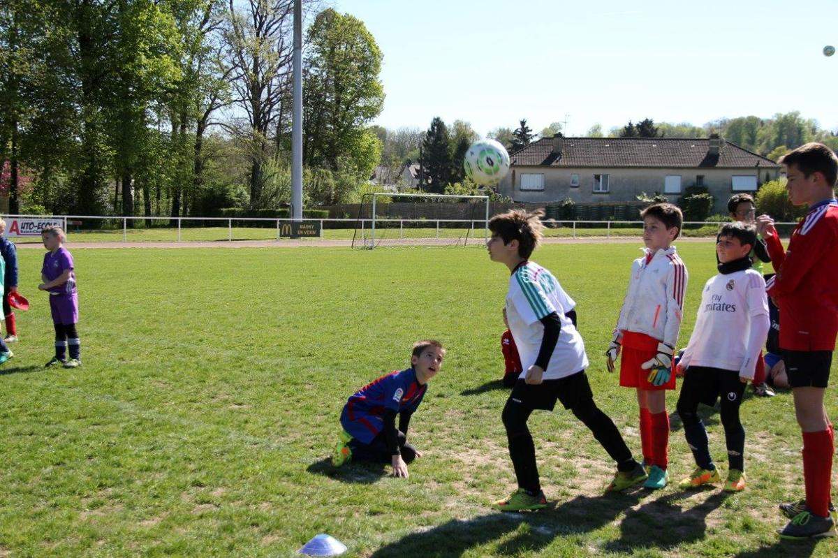 Album - STAGE 2017 12 Avril - Photo N°16 - Club Football MAGNY EN VEXIN ...