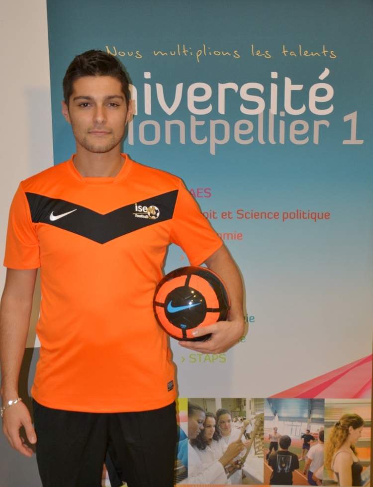 Joueur - Hugo Cavallini - club Football ISEM Football Club - Footeo