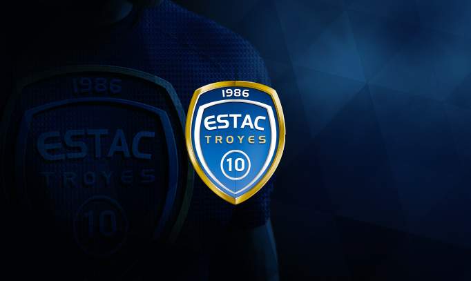 Actualité - CALENDRIER DE L'AVENT DE L'ESTAC TROYES,... - club Football